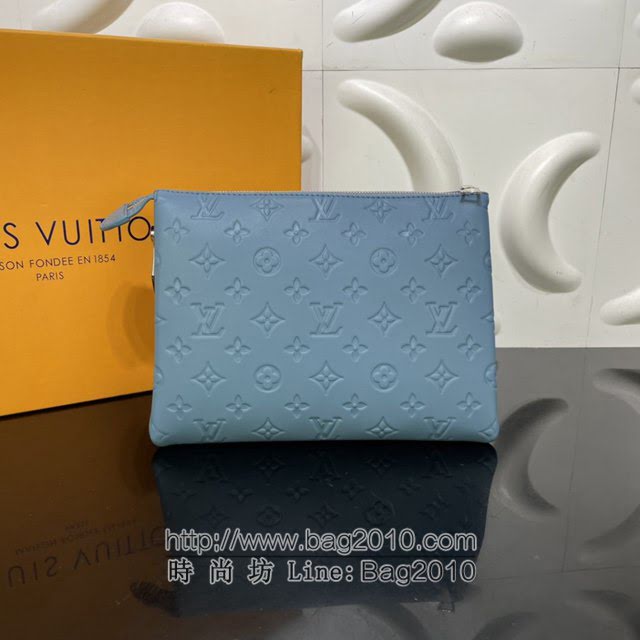 Louis Vuitton新款女包 路易威登Coussin小号手袋 Monogram压纹蓬松绵羊皮 LV肩背斜挎多功能女包  ydh4190